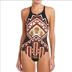La Blanca Tummy Control One Piece Swimsuit 12 NWT